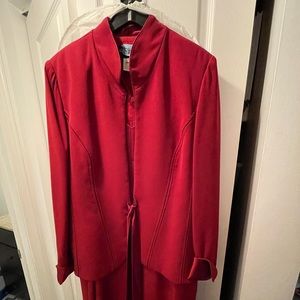 Sunny Choi vintage 2 piece silk suit, size 16. Dry cleaned. Gorgeous red color.